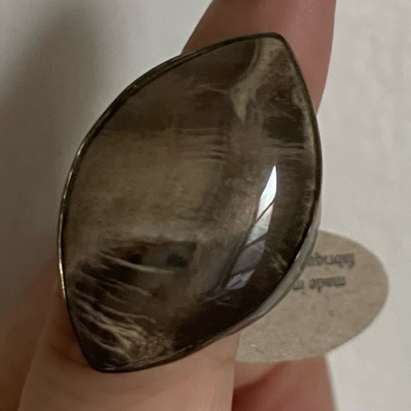 Lena Bernard acrylic costume rings. - Picture 7 of 7